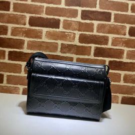 Picture of Gucci Mens Bags _SKUfw105187419fw